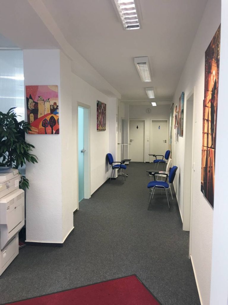 Office space available for rent in hannover, featuring modern design and ample natural light.